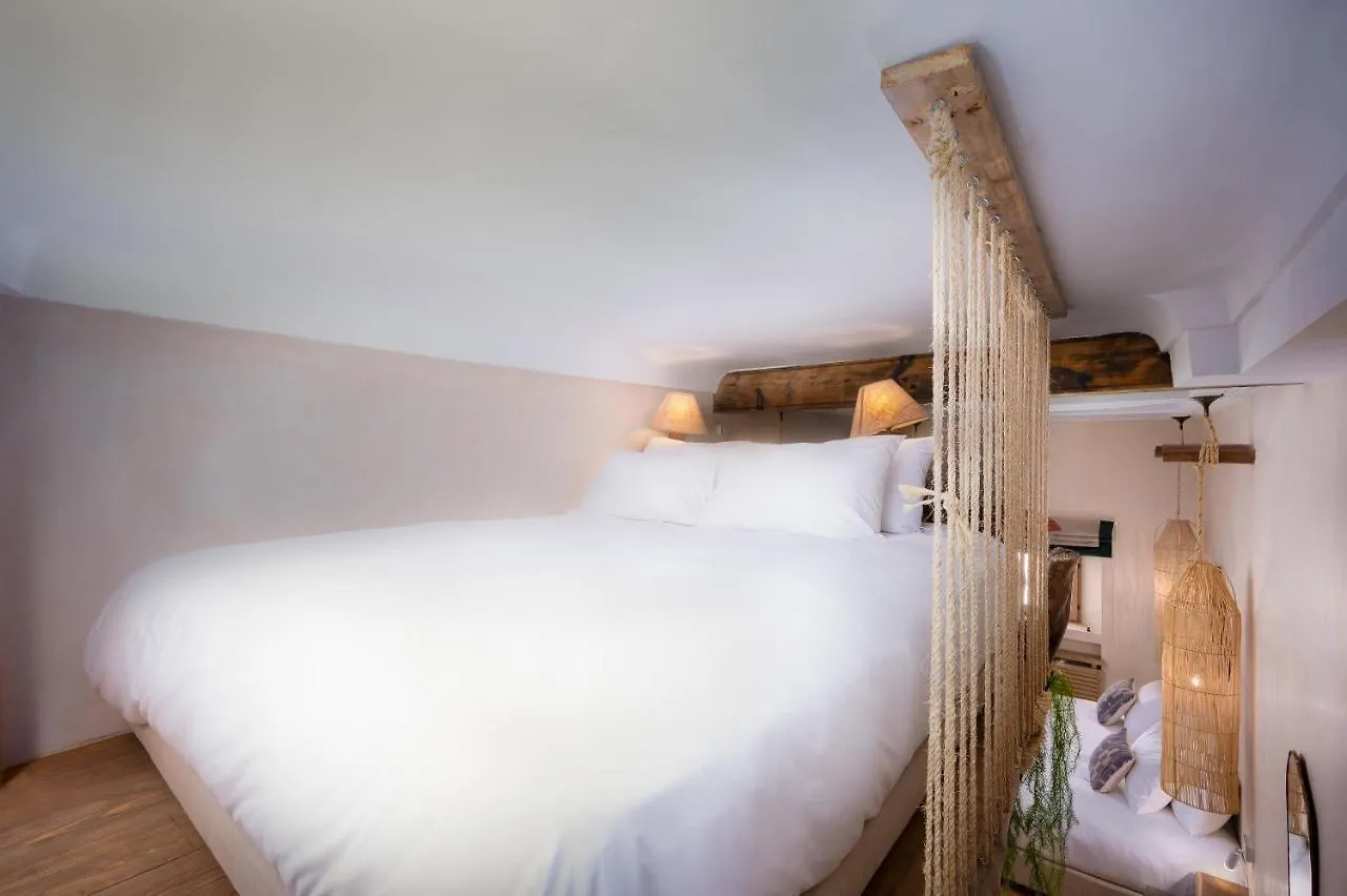 Mama Lova Hotel, Riad, Restaurant & Spa Essaouira 5*,
